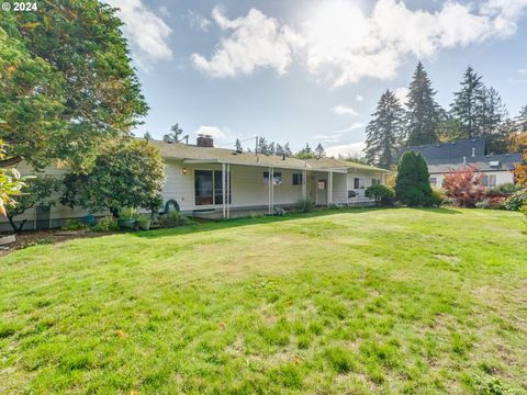 A home in Newberg