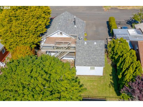 A home in Lincoln City