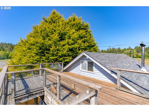 A home in Lincoln City