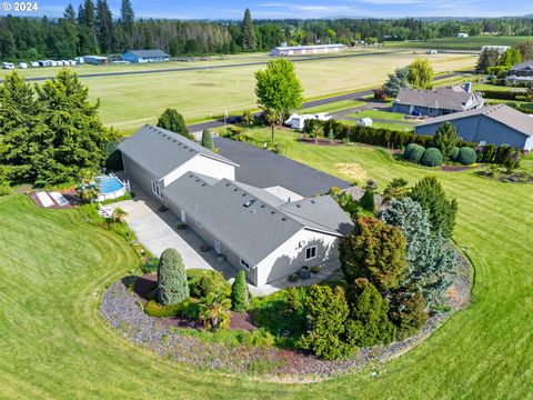 A home in Molalla