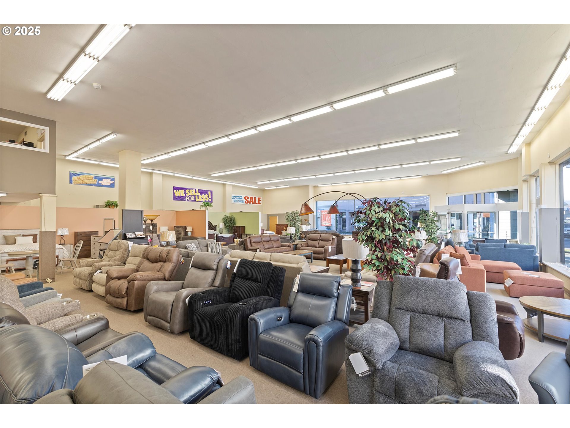 301 Main -2011 3rd St.