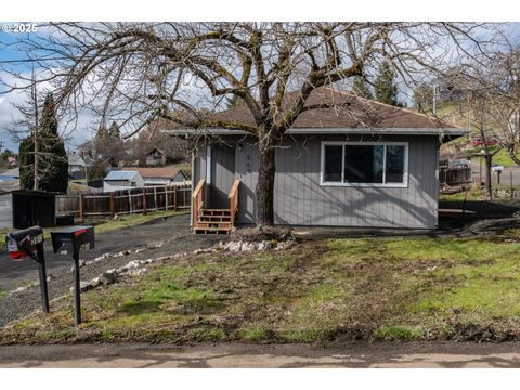 A home in Roseburg