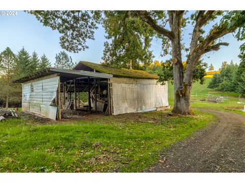 A home in Newberg