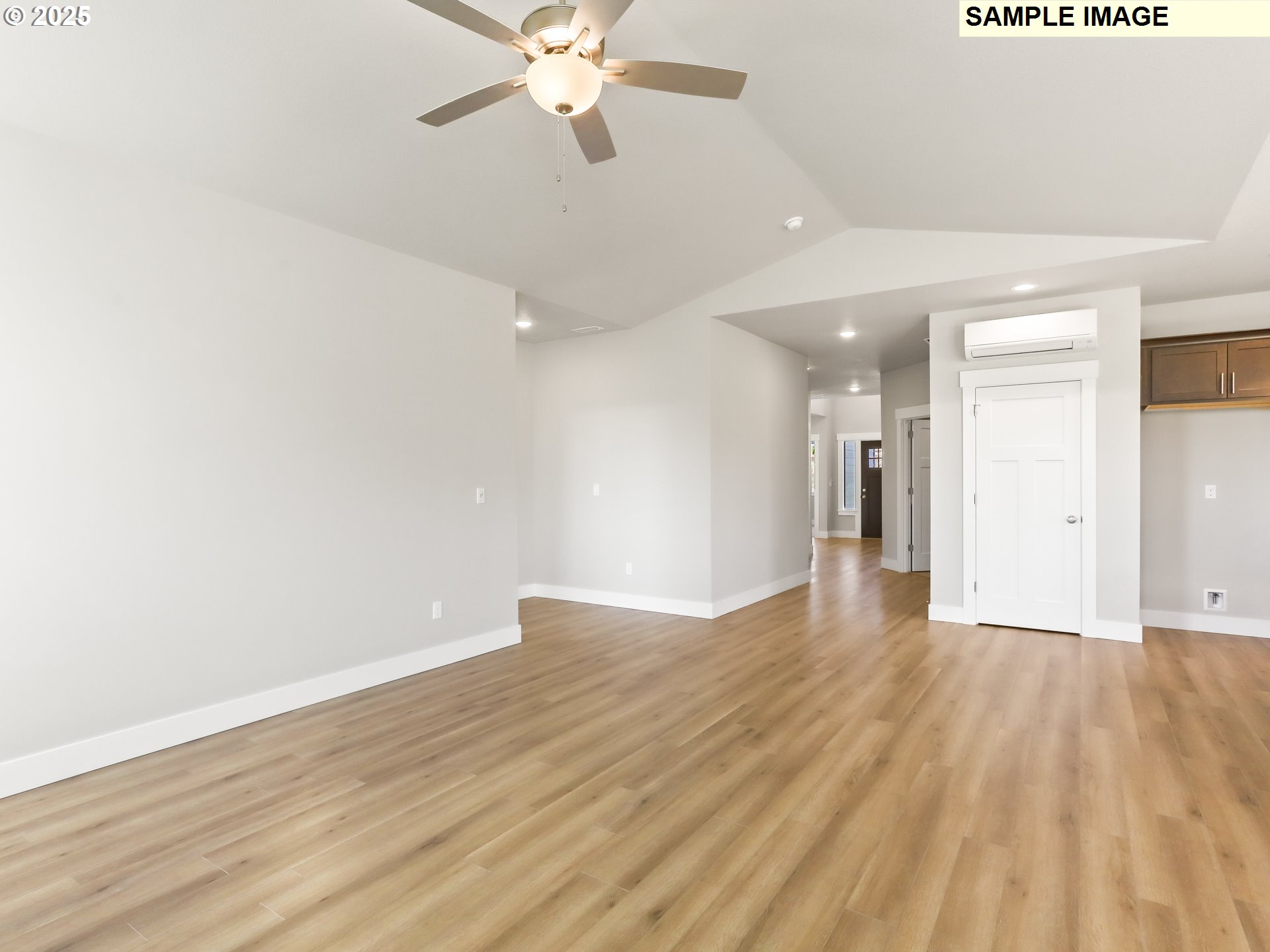 2035 E OTTER LOOP 66