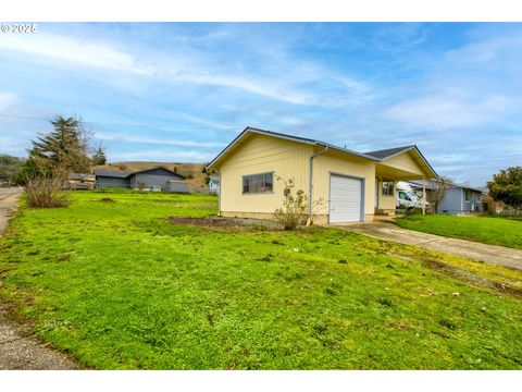 A home in Myrtle Creek