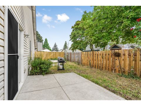 A home in Newberg