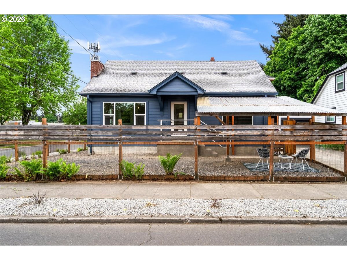 3327 SE 50TH AVE