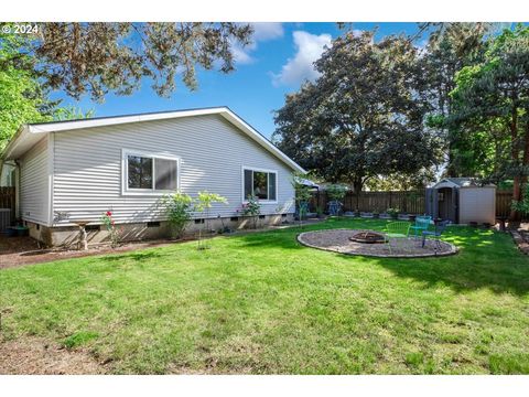 A home in Newberg