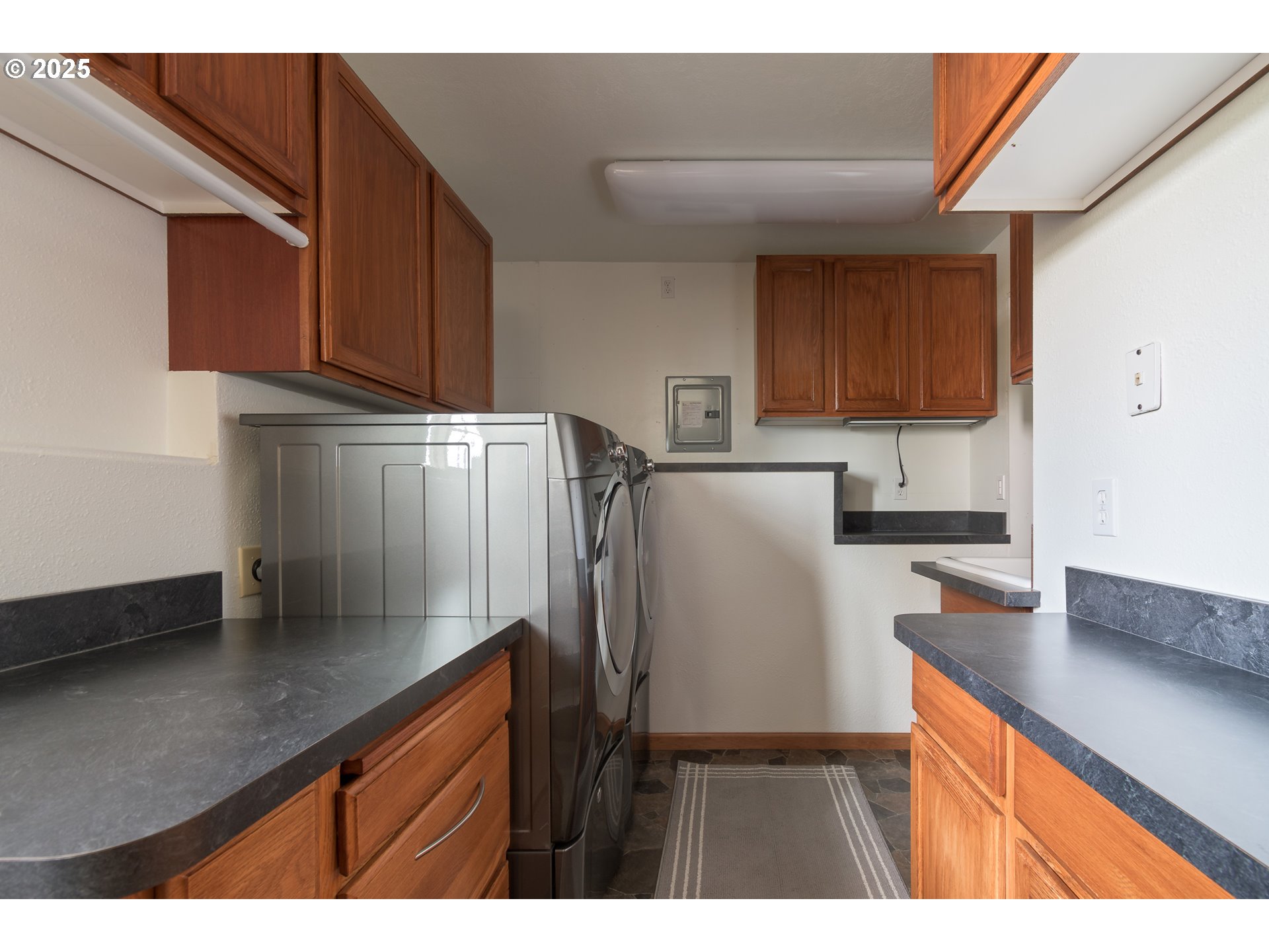 Florence, Oregon 97439, United States, 3 Bedrooms Bedrooms, ,3 BathroomsBathrooms,Residential,Active,168997