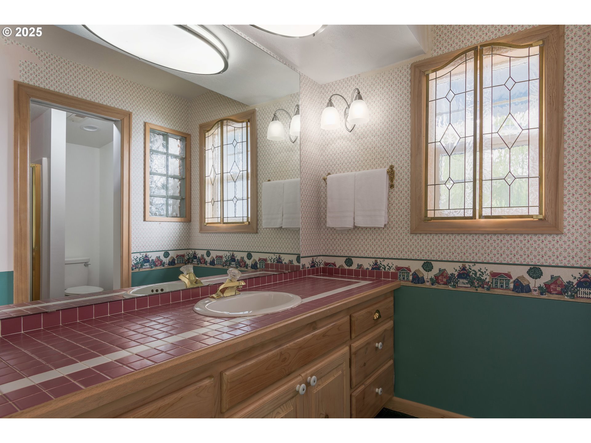 Florence, Oregon 97439, United States, 3 Bedrooms Bedrooms, ,3 BathroomsBathrooms,Residential,Active,168997