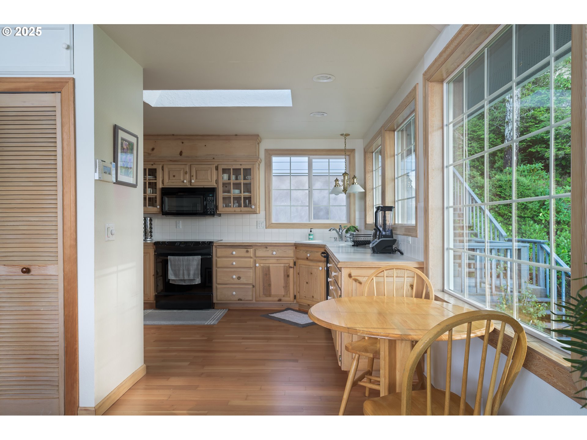 Florence, Oregon 97439, United States, 3 Bedrooms Bedrooms, ,3 BathroomsBathrooms,Residential,Active,168997