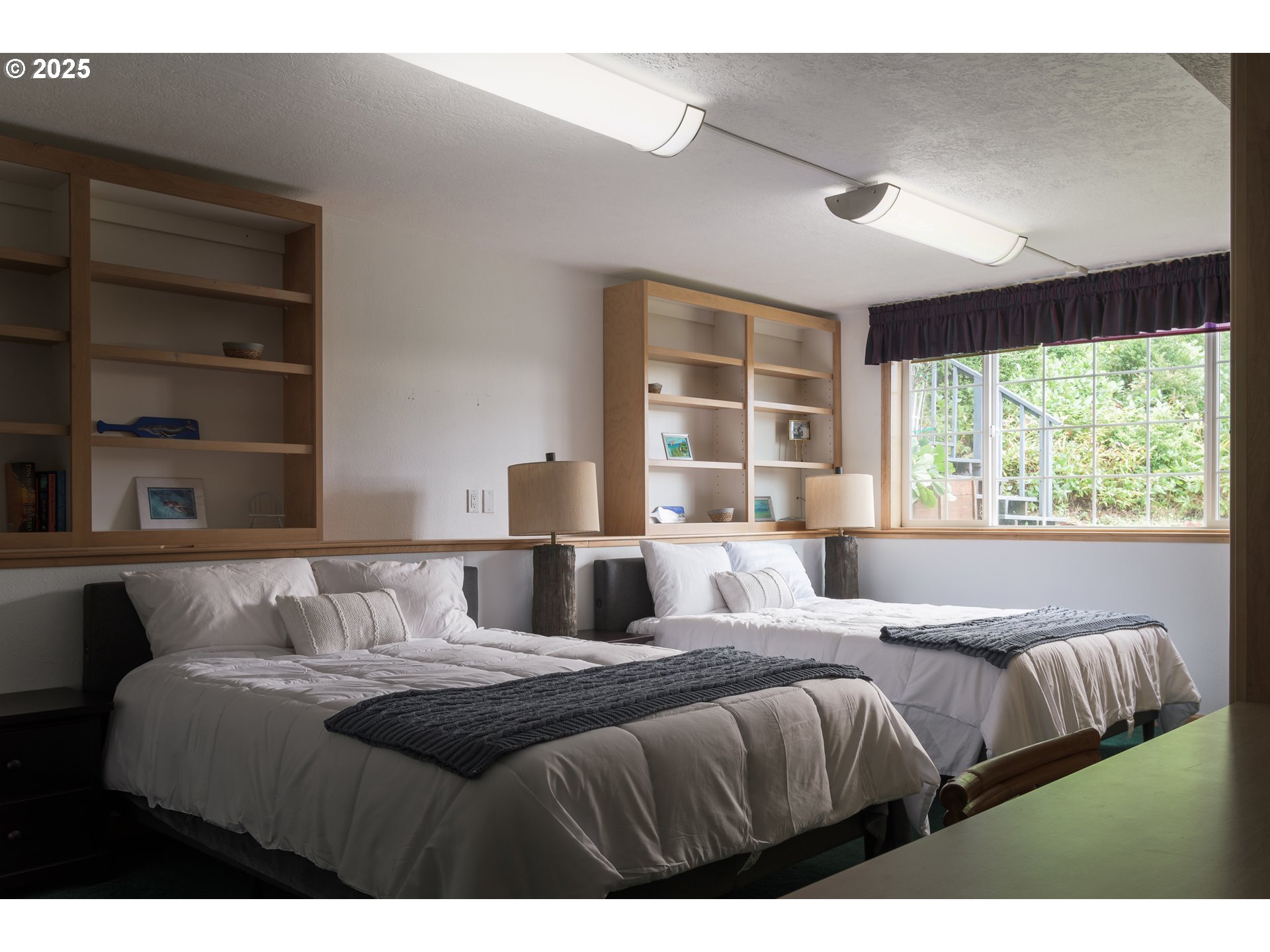 Florence, Oregon 97439, United States, 3 Bedrooms Bedrooms, ,3 BathroomsBathrooms,Residential,Active,168997