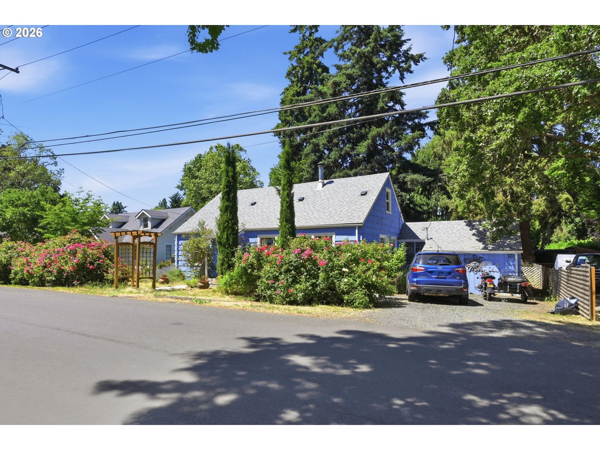 123 ELKAY DR