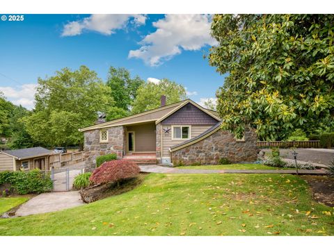 201 SE ROBERTS AVE Gresham OR 97080