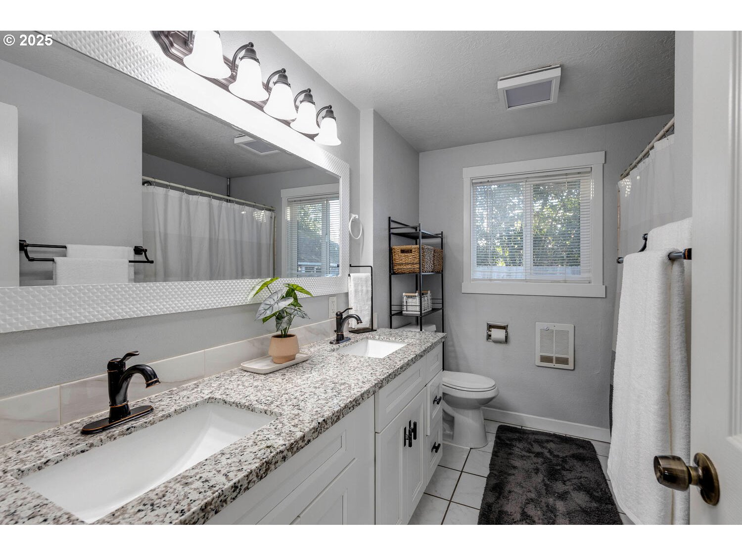 Salem, Oregon 97301, United States, 3 Bedrooms Bedrooms, ,2 BathroomsBathrooms,Residential,Pending,20321