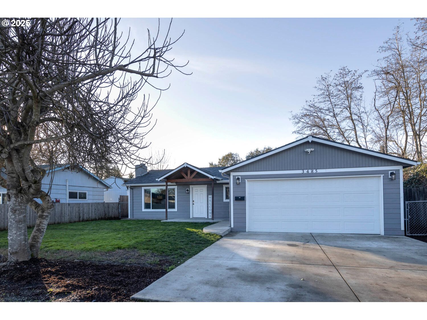 Salem, Oregon 97301, United States, 3 Bedrooms Bedrooms, ,2 BathroomsBathrooms,Residential,Pending,20321