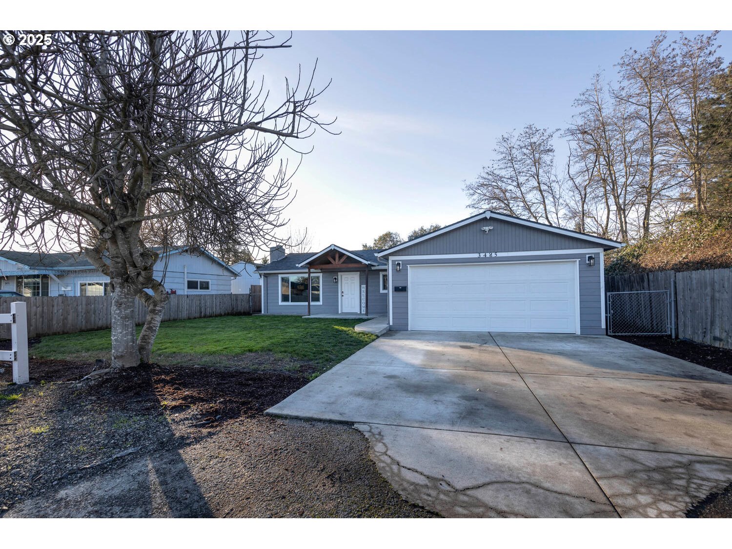 Salem, Oregon 97301, United States, 3 Bedrooms Bedrooms, ,2 BathroomsBathrooms,Residential,Pending,20321