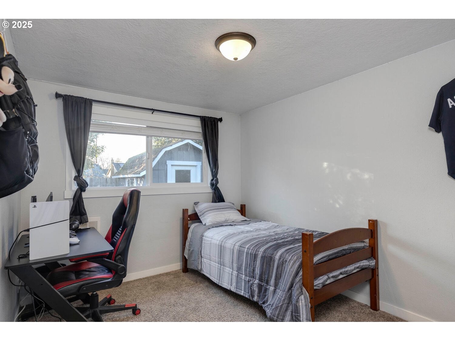 Salem, Oregon 97301, United States, 3 Bedrooms Bedrooms, ,2 BathroomsBathrooms,Residential,Pending,20321