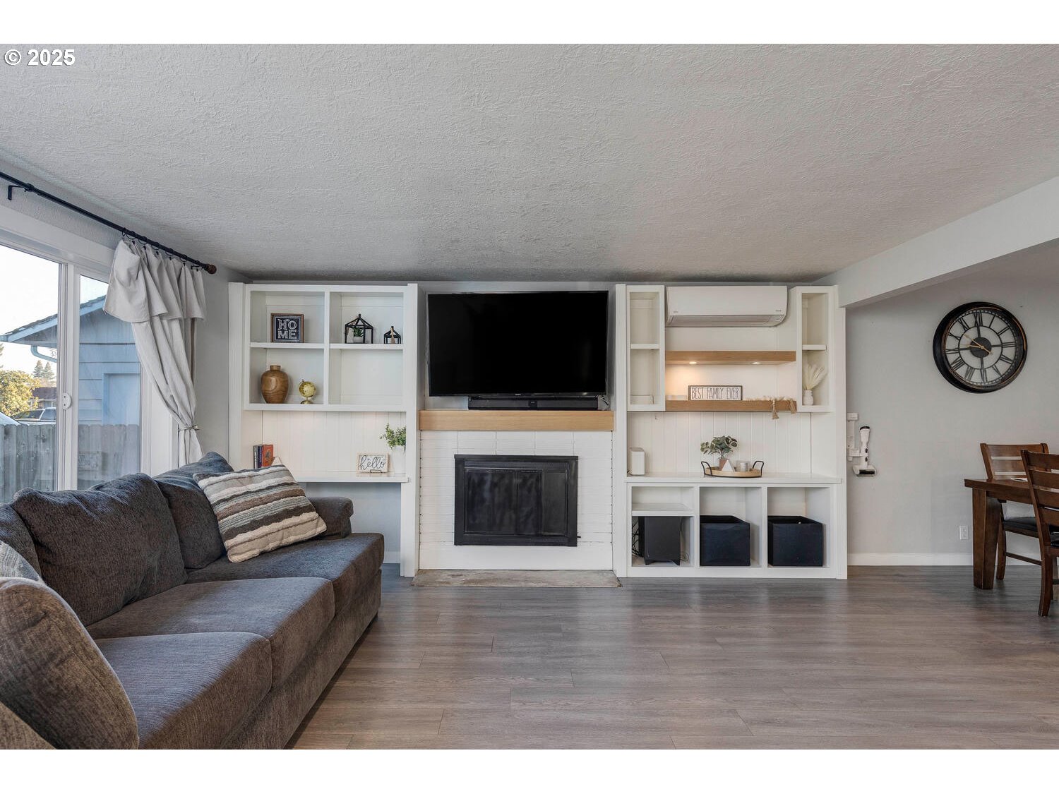 Salem, Oregon 97301, United States, 3 Bedrooms Bedrooms, ,2 BathroomsBathrooms,Residential,Pending,20321