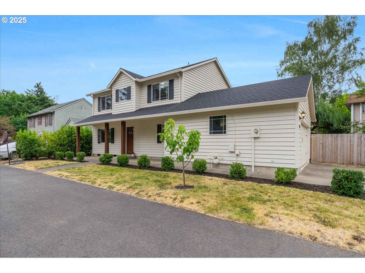 140 W JOHANNA CT