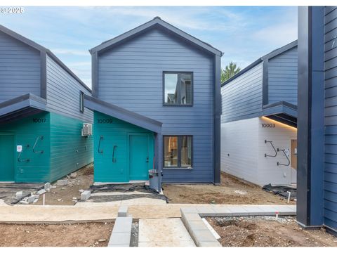 10009 SE Cottage LN 12 Milwaukie OR 97222