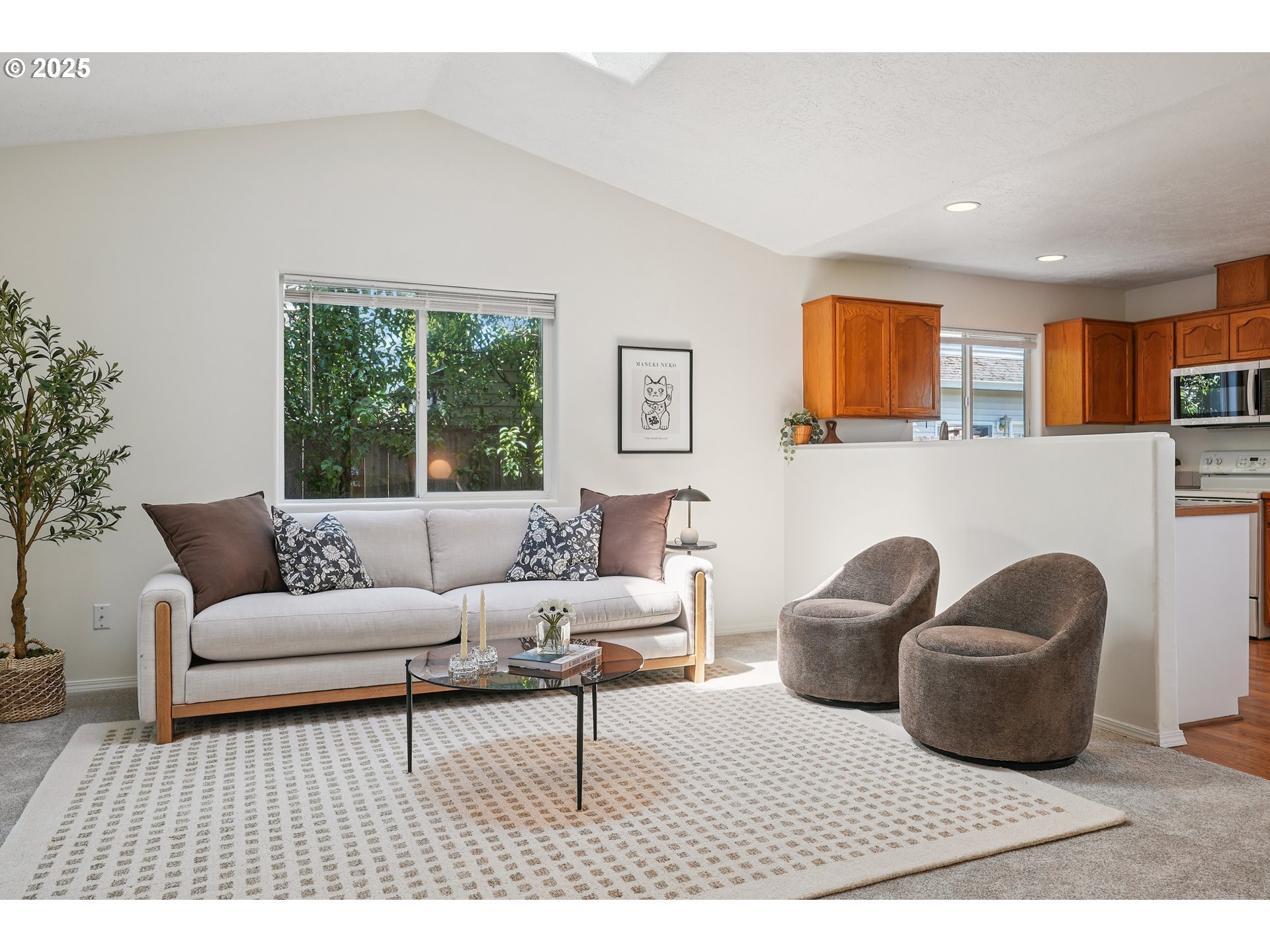21270 PATRICIA LN