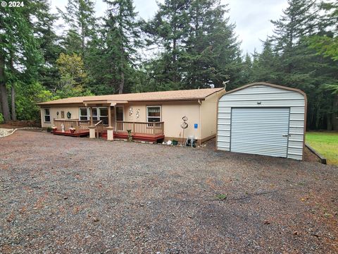 A home in Port Orford