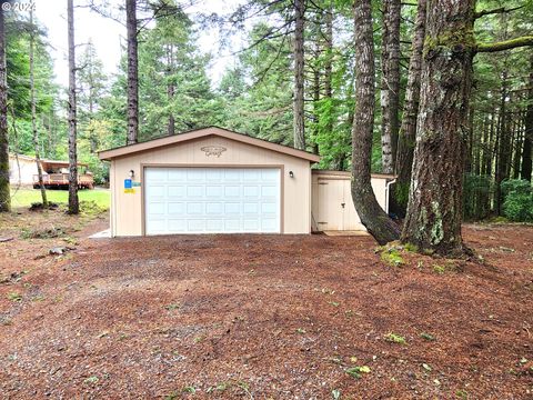 A home in Port Orford