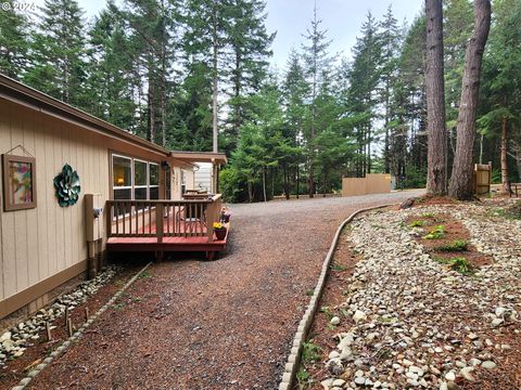 A home in Port Orford