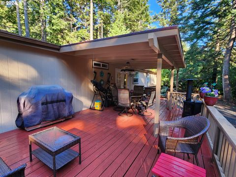 A home in Port Orford