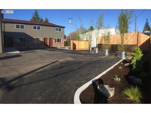 4107 SE HOLGATE BLVD, PORTLAND, OR 97202 - Image af69de8a4caf8a784dd0a360b0364f3f/378084166