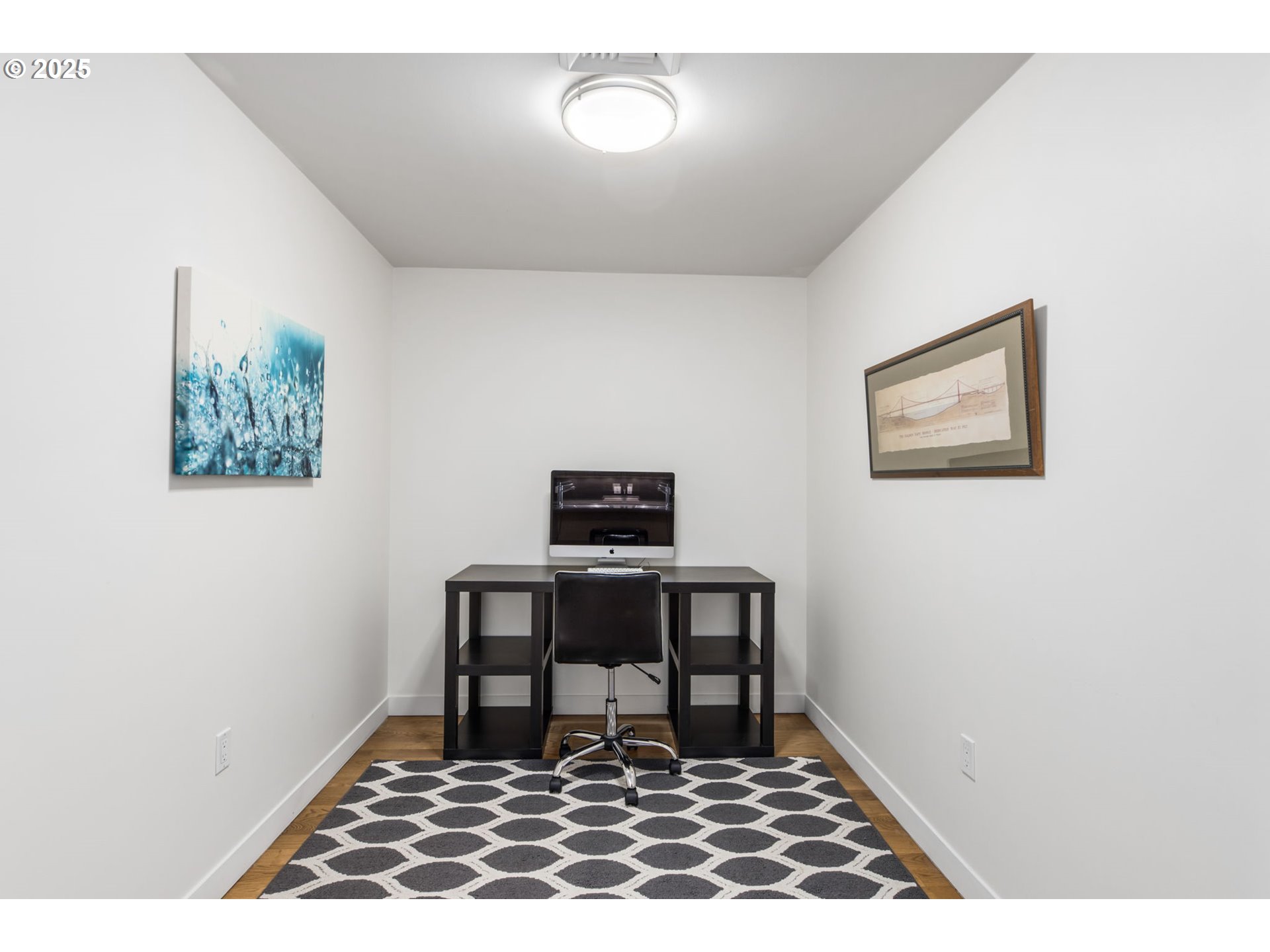 1310 NW NAITO PKWY