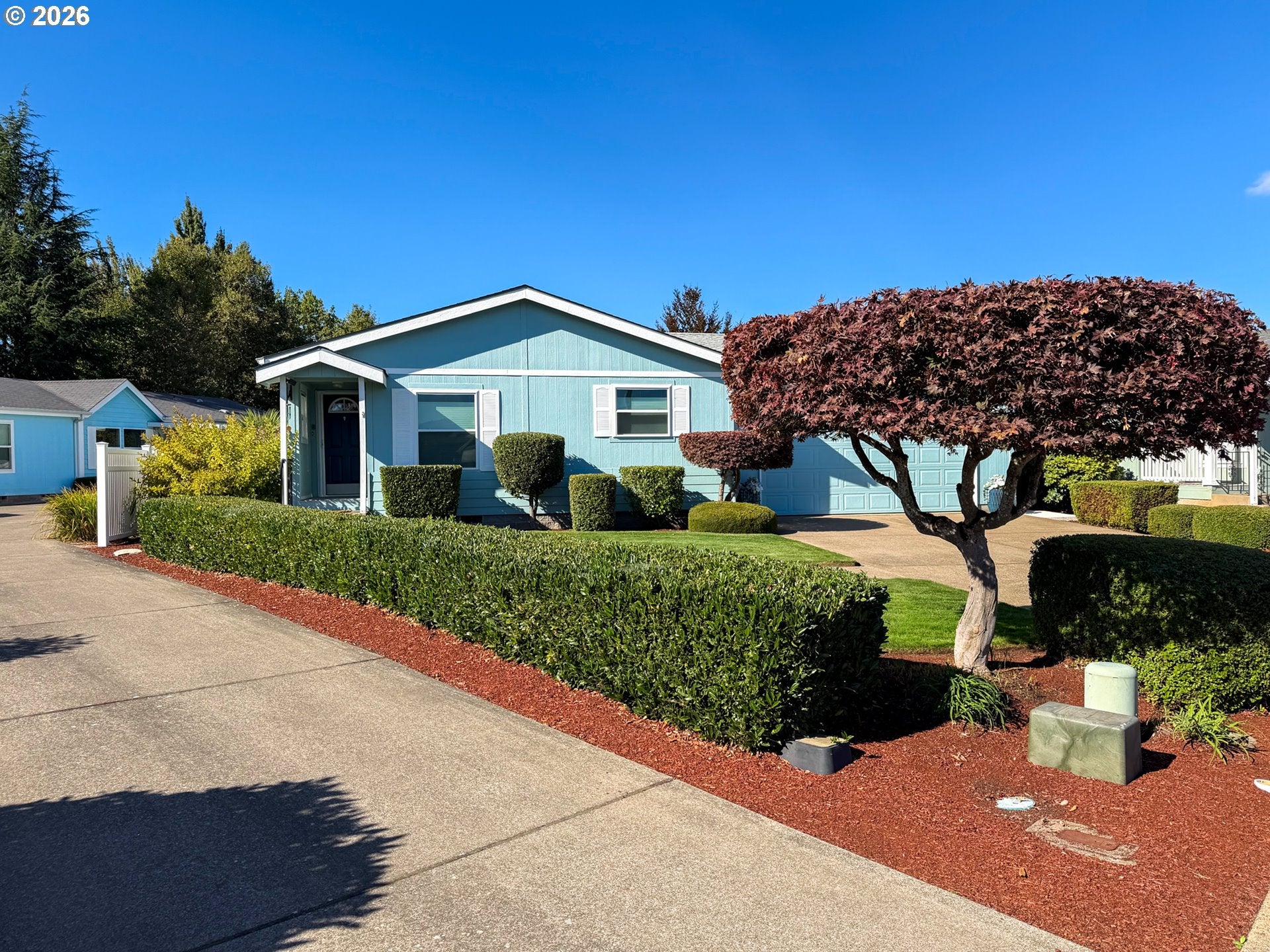 3220 CRESCENT AVE 28