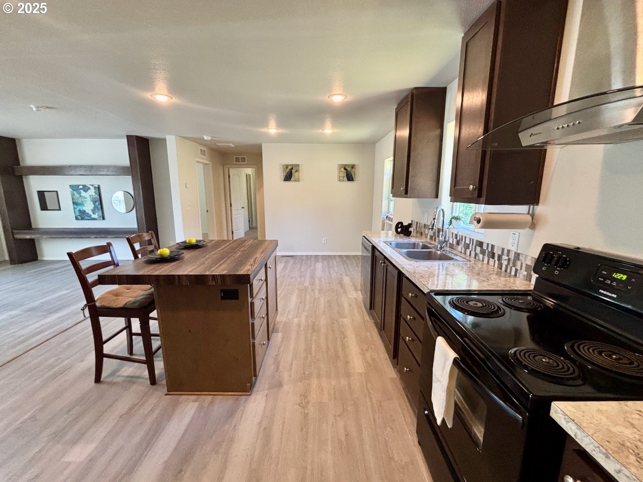 51211 MCKENZIE HWY