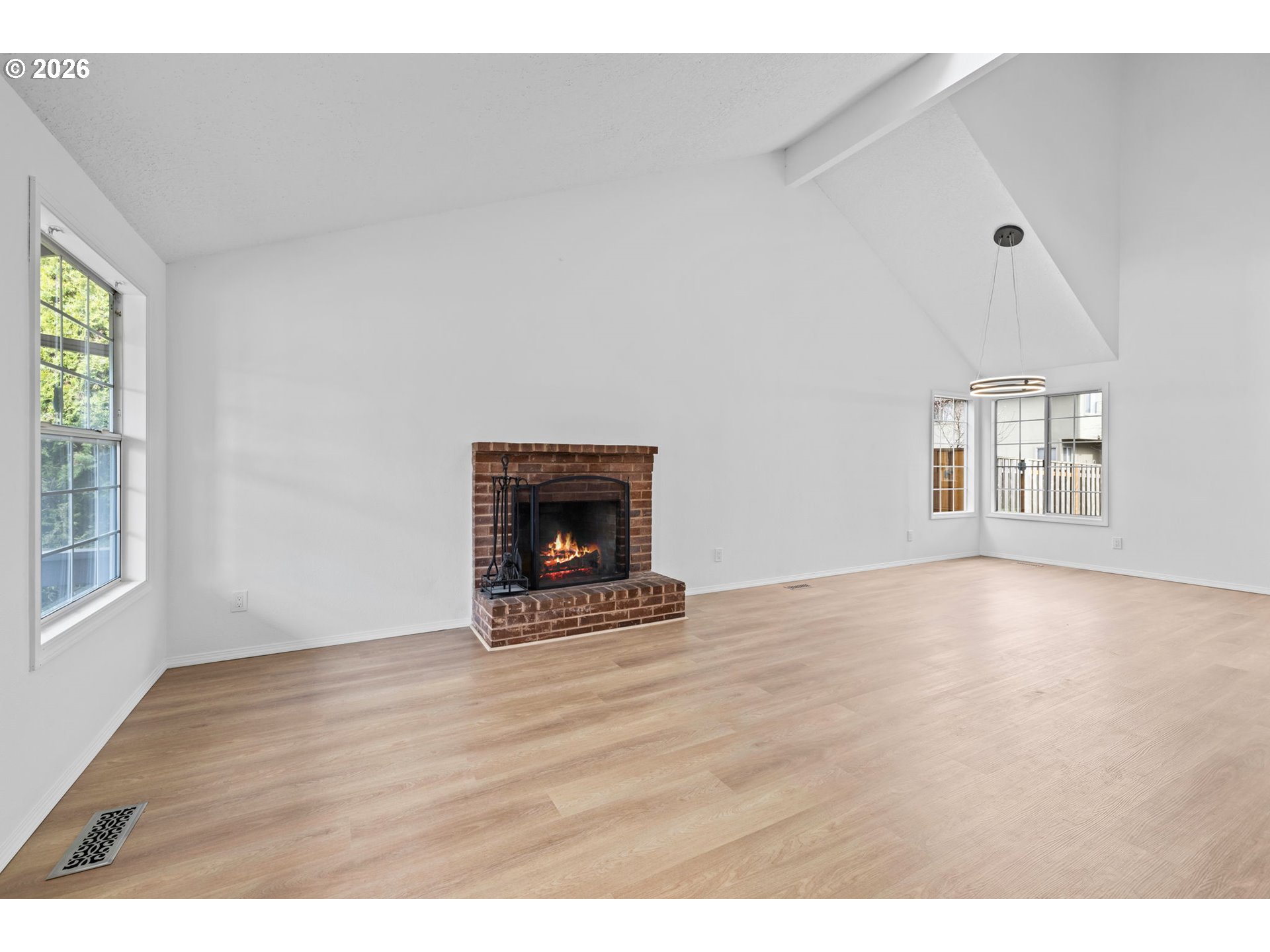 5346 NW DEERFIELD WAY