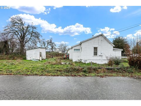 A home in Creswell