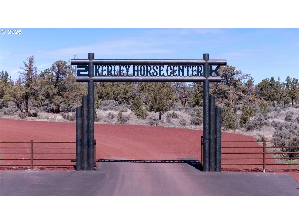 11997 SW CORNETT LOOP