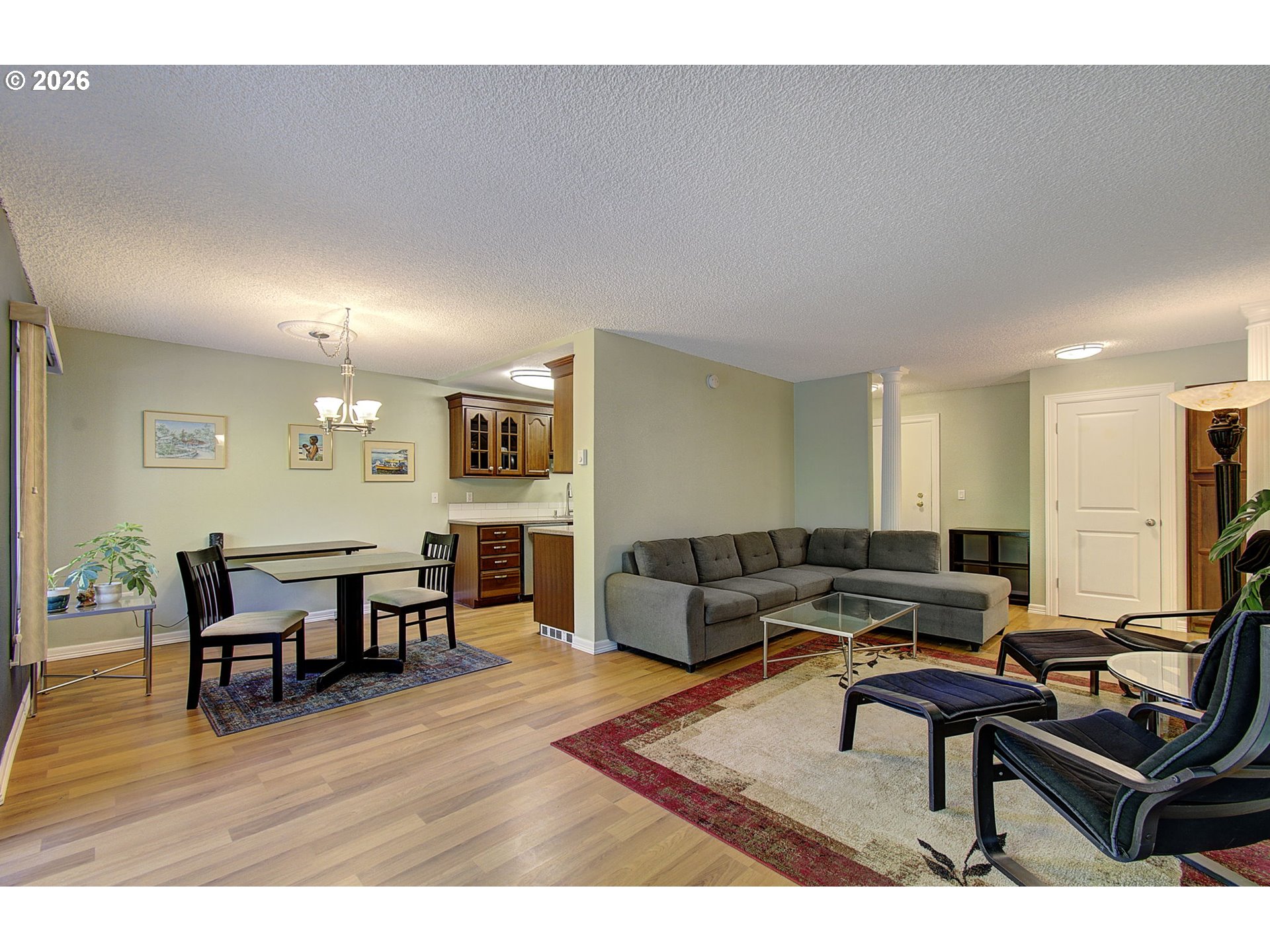 5585 E EVERGREEN BLVD 5302