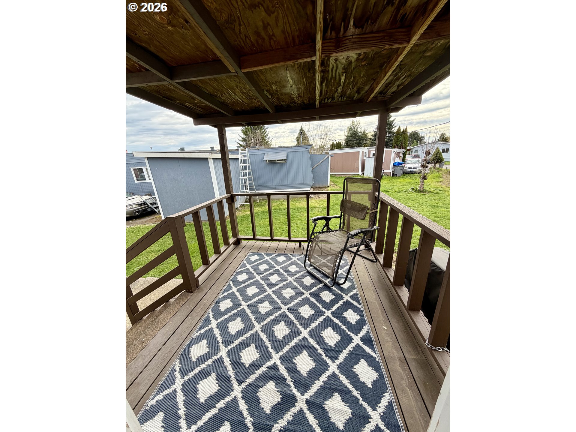 2400 SE STRATUS AVE 36