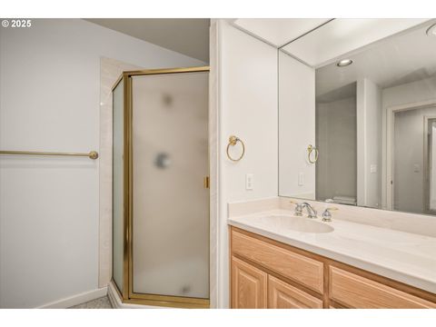 Tiny photo for 370 Magnolia Dr, Creswell, OR 97426 (MLS # 772414271)