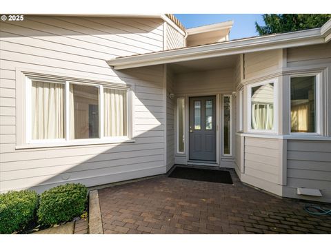 Tiny photo for 370 Magnolia Dr, Creswell, OR 97426 (MLS # 772414271)