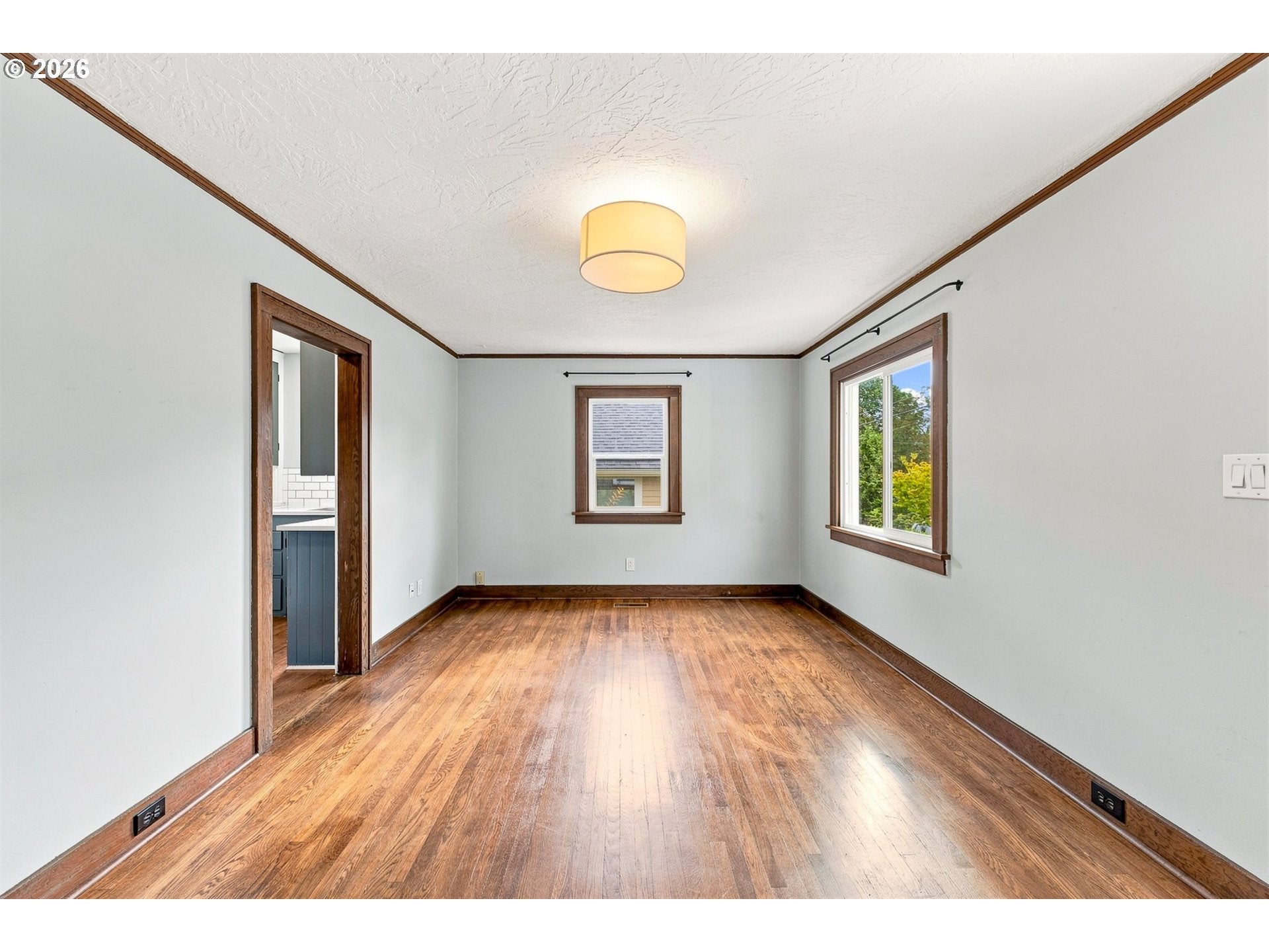 2015 SE SHERRETT ST
