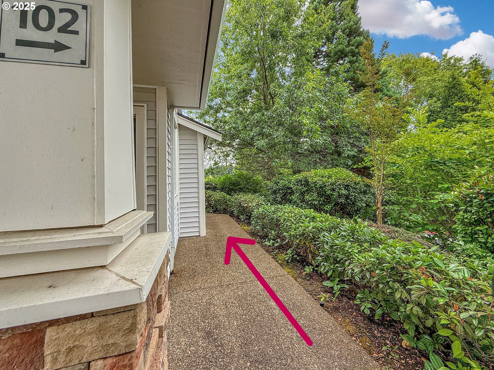 14735 SW BEARD RD 102