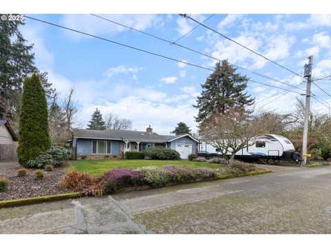 A home in Newberg