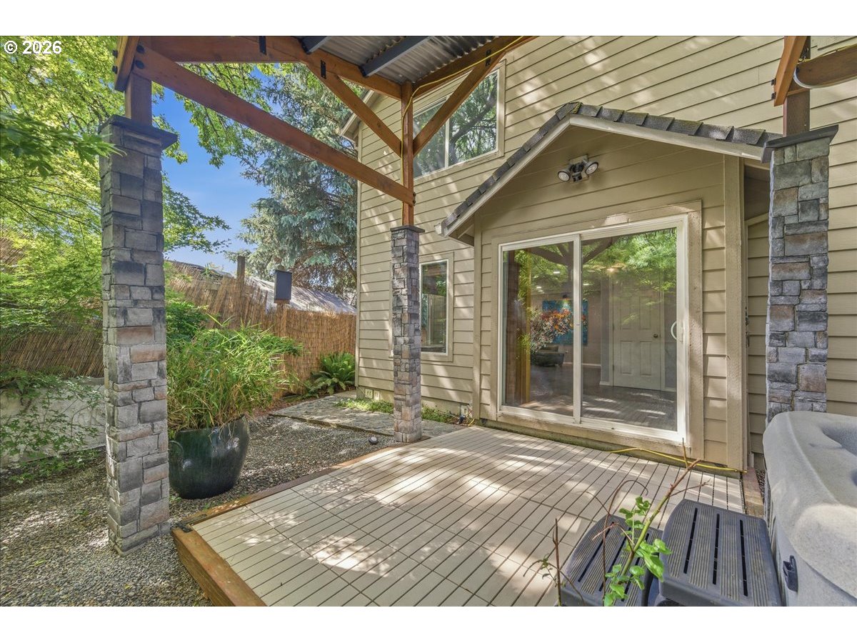 19240 SW ROSEDALE CT