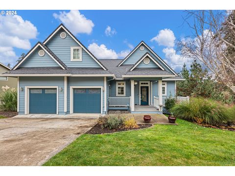 A home in Cottage Grove