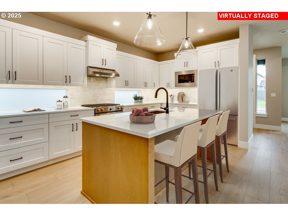 6523 SE SILVERGRASS ST