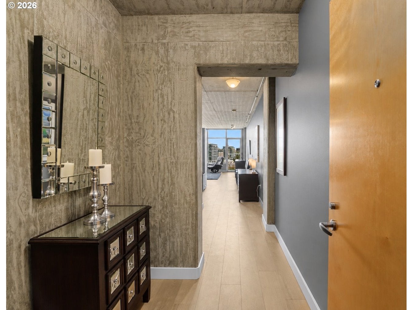 1926 W BURNSIDE ST 807