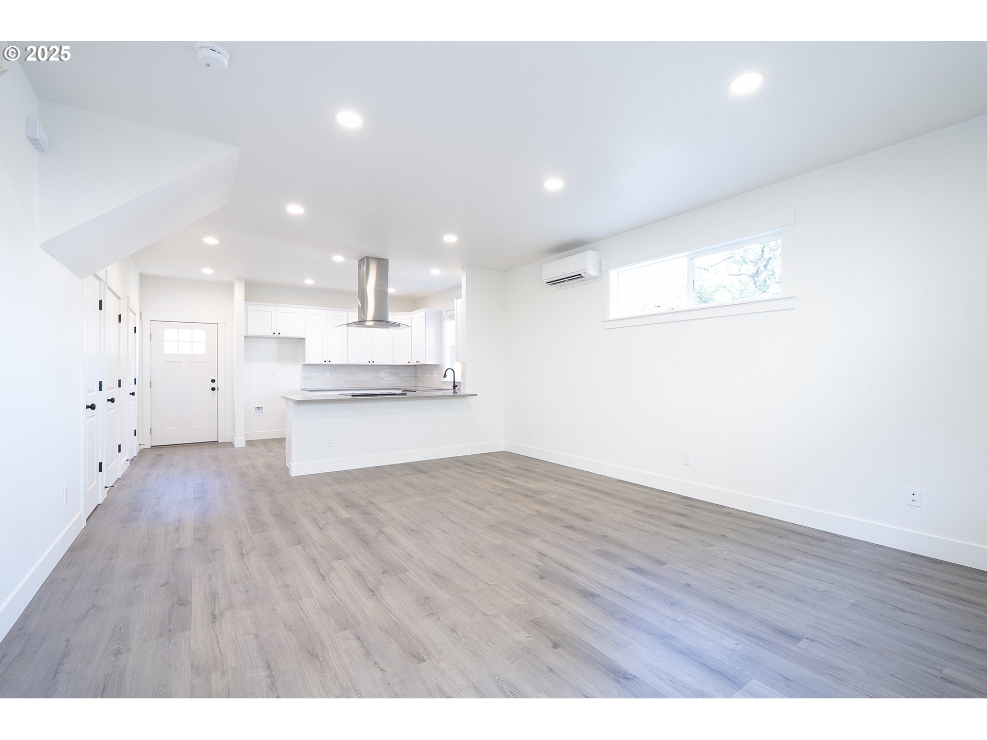 6541 SE WOODSTOCK BLVD