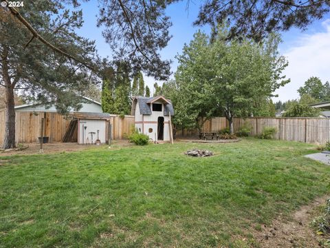 A home in Troutdale